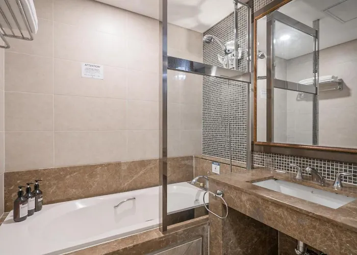 Hotel Bs Centum
