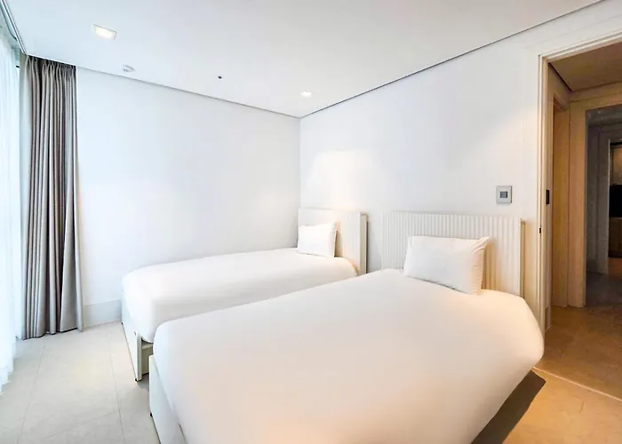 Hotel Bs Centum